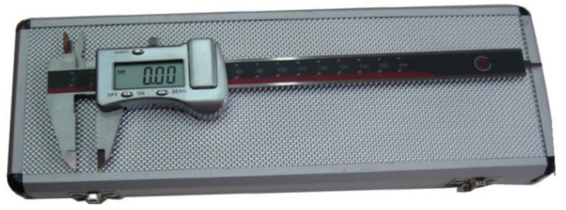 300MM DİJİTAL KUMPAS - ALÜMİNYUM KUTU
