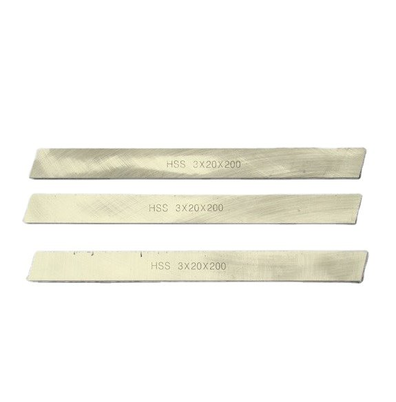 6X16X200 DİKDÖRTGEN KESİTLİ TORNA KALEMİ